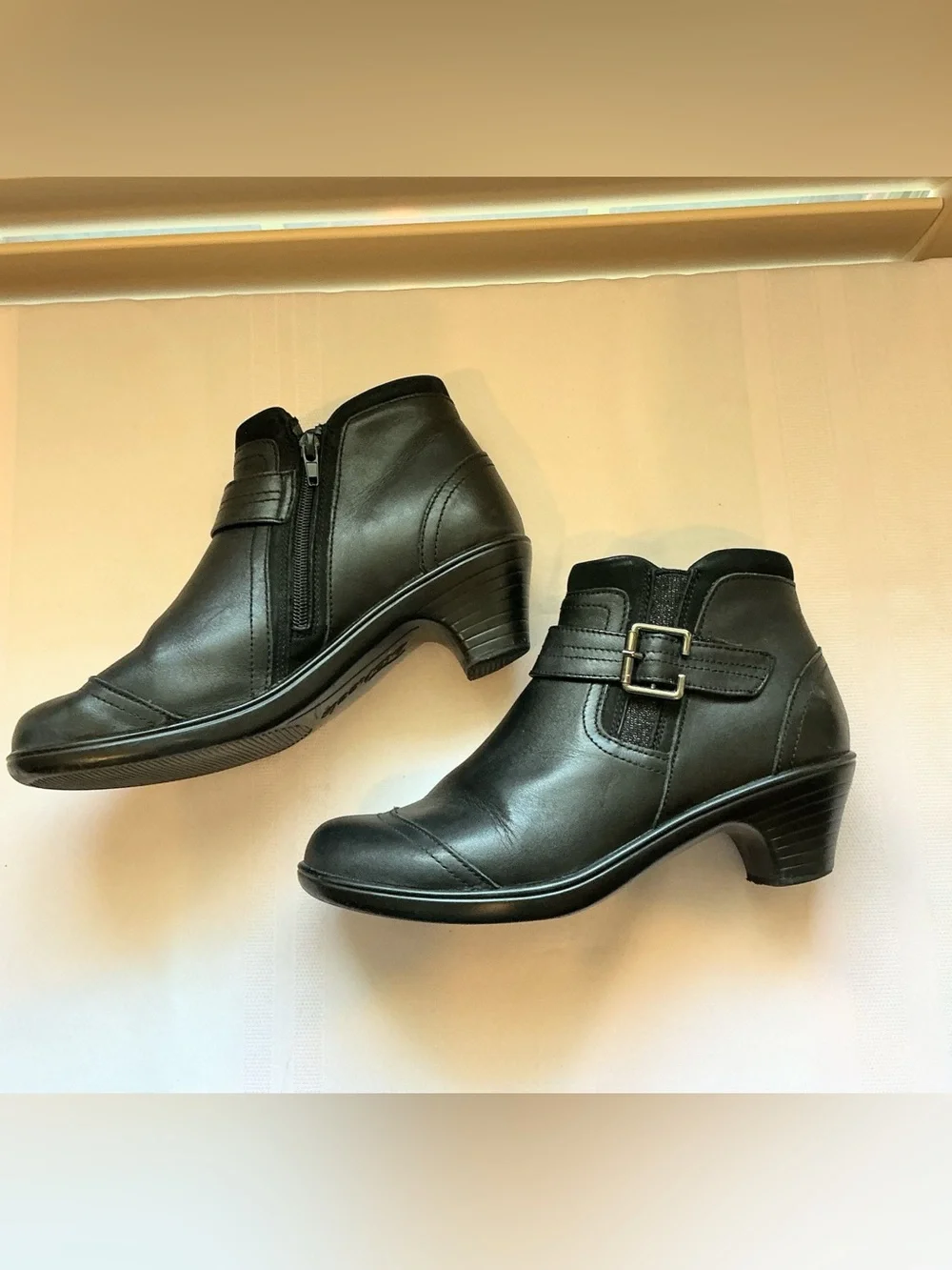 Orthofeet Bioheels “Emma” style Black Leather Ankle Boots Size 8